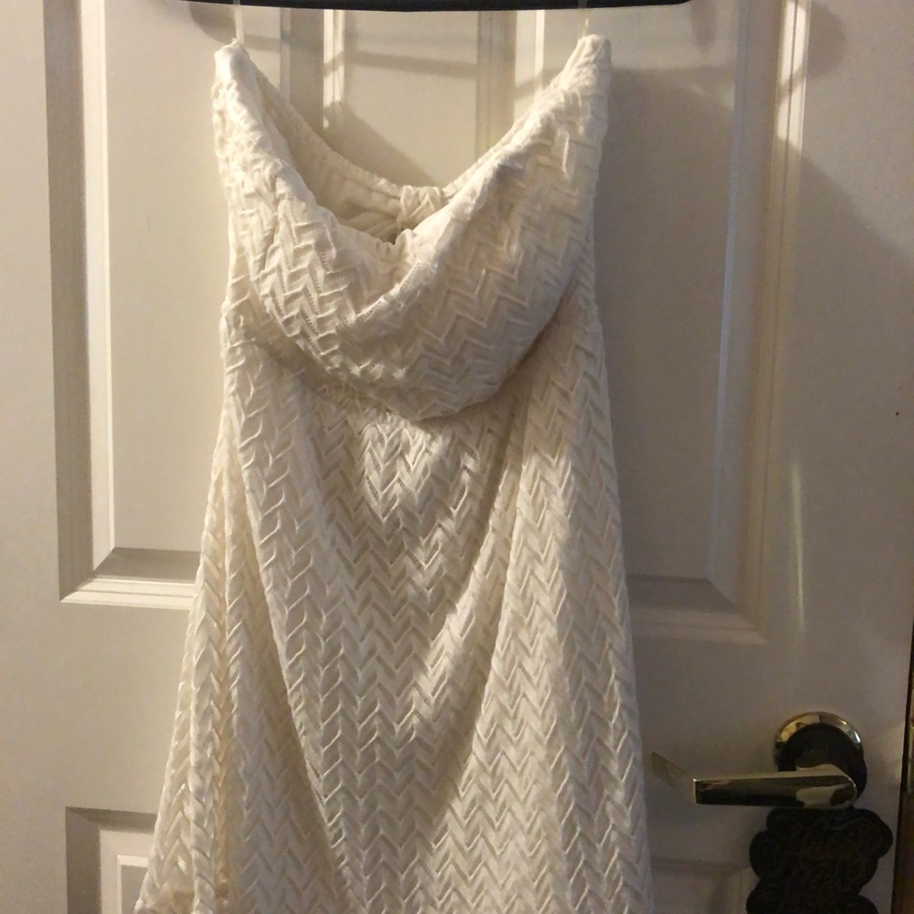 Strapless dress